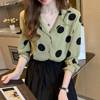 2023 Дамско облекло V-образно деколте печат блузи бутон темперамент корейска мода случайни пролет лято тънък хлабав елегантен сладък