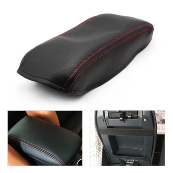 Car Center Console Armrest Box Cover Микрофибърна кожа с червена подложка за защита на шевовете за Toyota Corolla 2014 2015 2016 2017