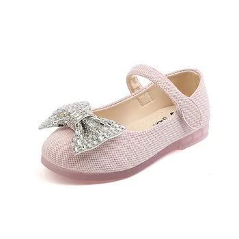 Детски Rhinestone пайети сандали момичета сладък лък кристал принцеса обувки мода нехлъзгащи плоски деца меки долни сандали