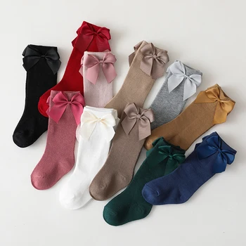 Нова марка бебешки детски чорапи есен зима деца момичета коляното високо дълъг чорап памук голям лък испански стил детски етаж чорапи